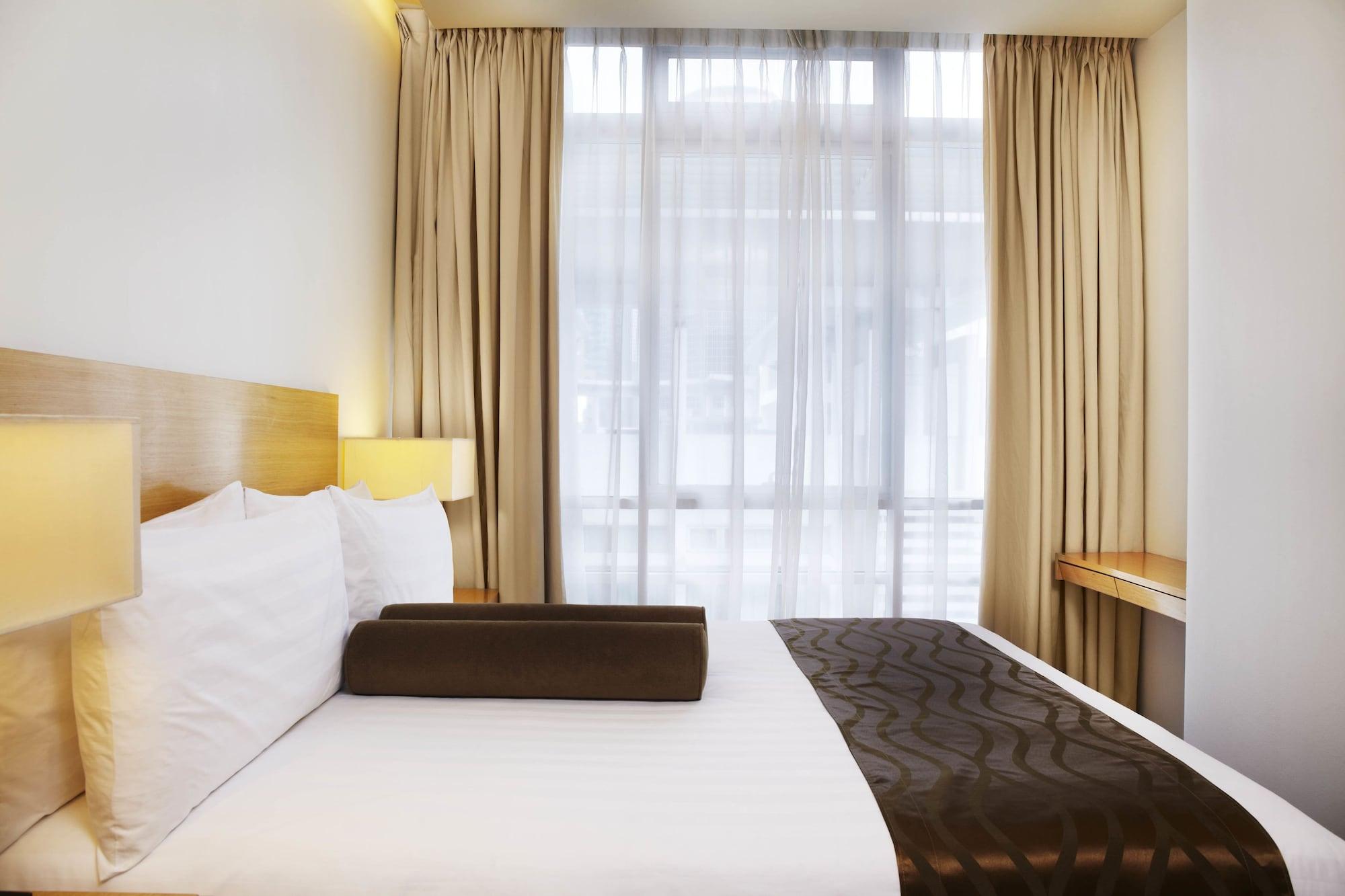 Hotel Parkroyal Serviced