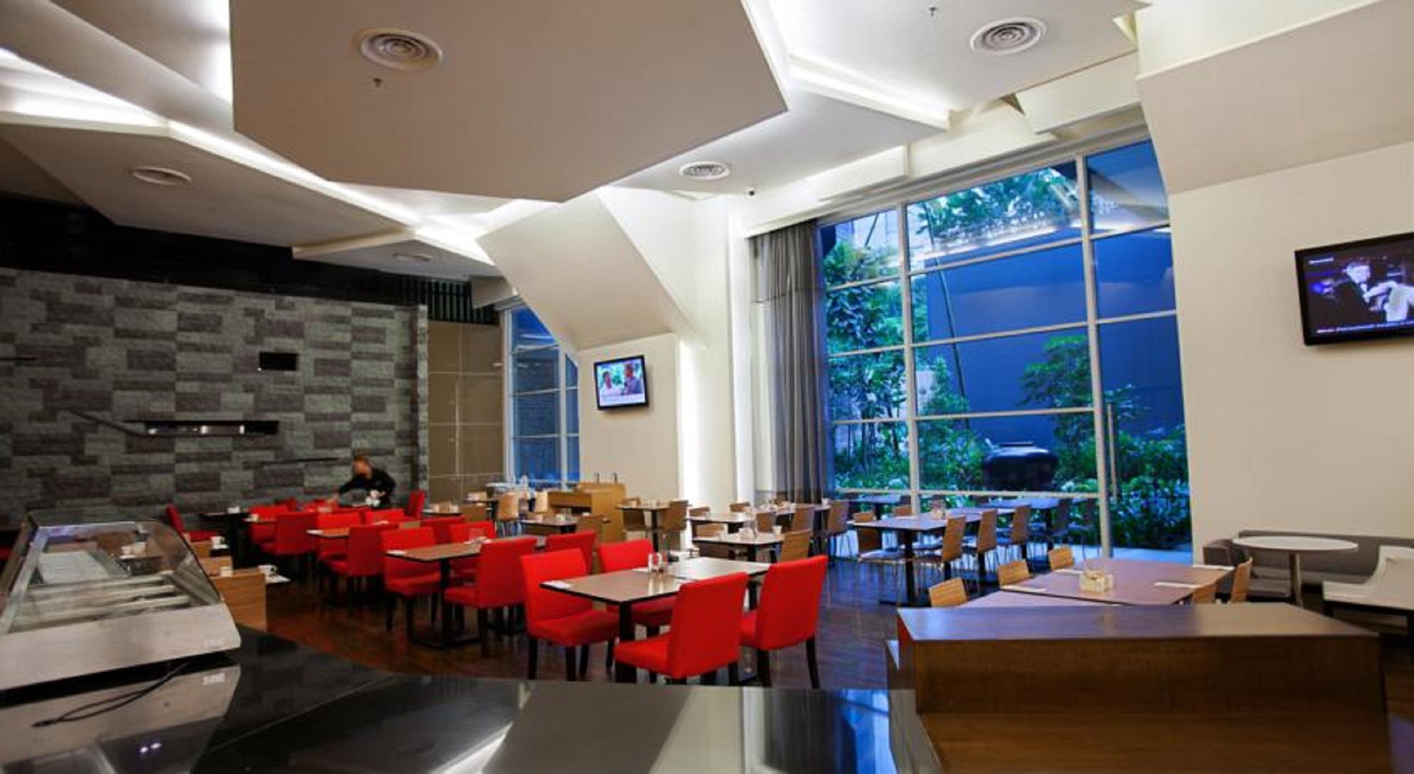 Parkroyal Serviced Hotel